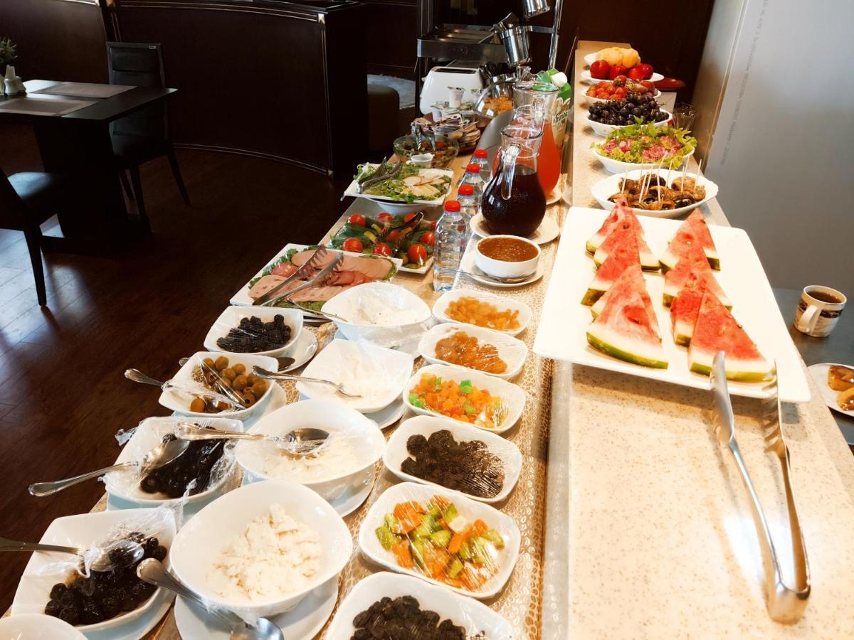 Smith'S Boutique Hotel Baku Bagian luar foto