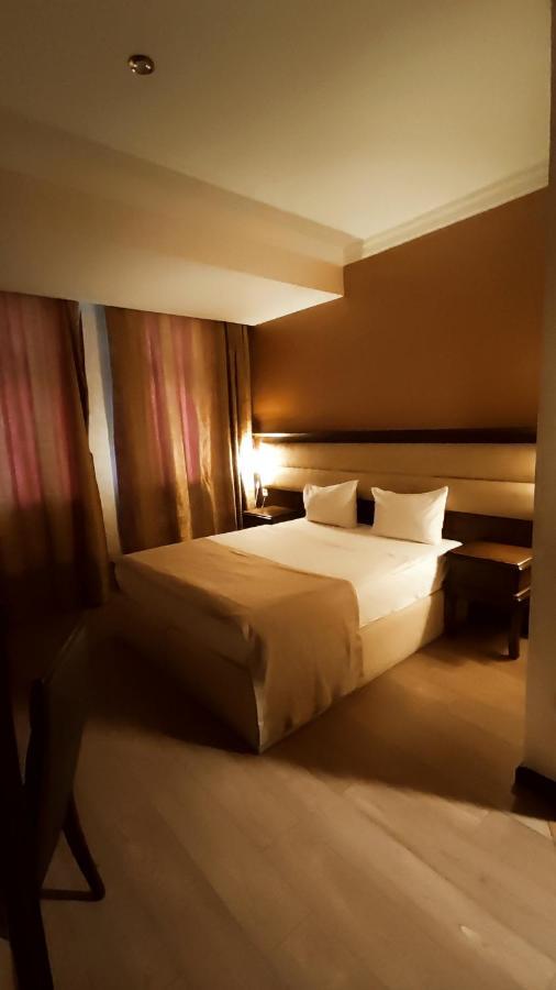 Smith'S Boutique Hotel Baku Bagian luar foto
